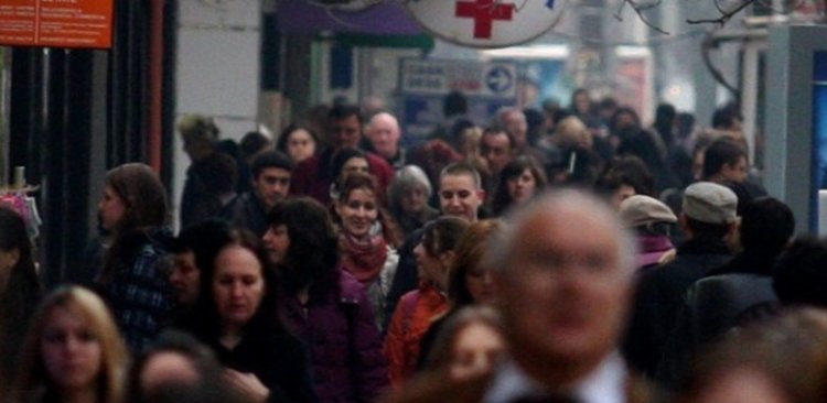 Младите хора намалели до малко над 1 милион 