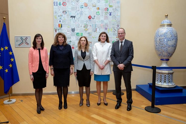 Паулина Любомирова представи Кърджали на честването на 3 март в Европейската комисия в Брюксел