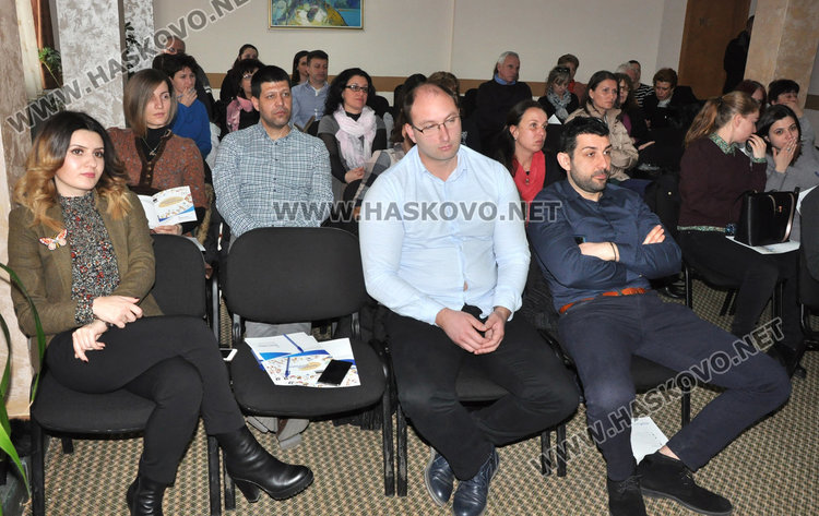 Представиха перспективите за социално предприемачество в Хасково
