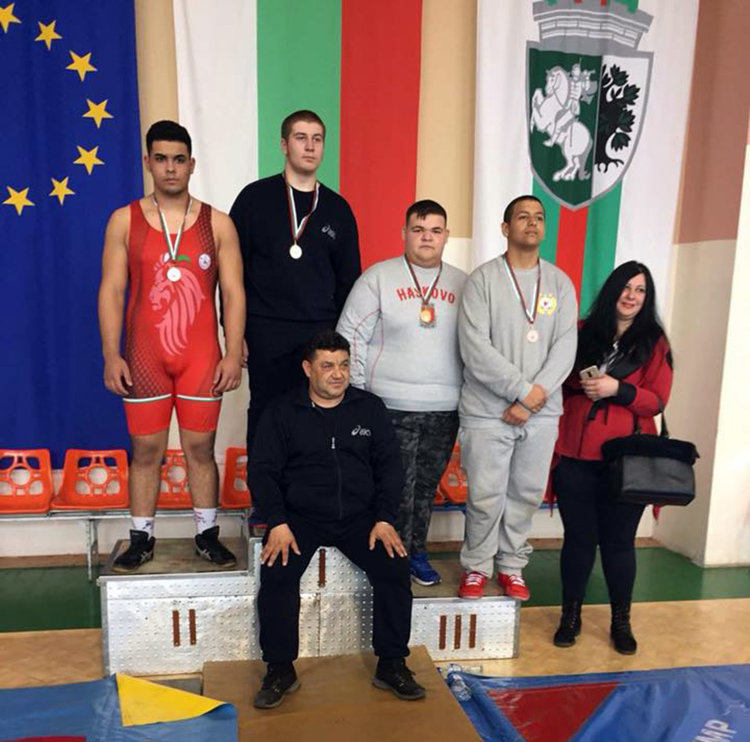 Двама хасковски борци с медали от Държавното първенство в Сливен