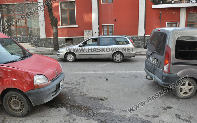 Три коли катастрофираха по Кърджалийска 