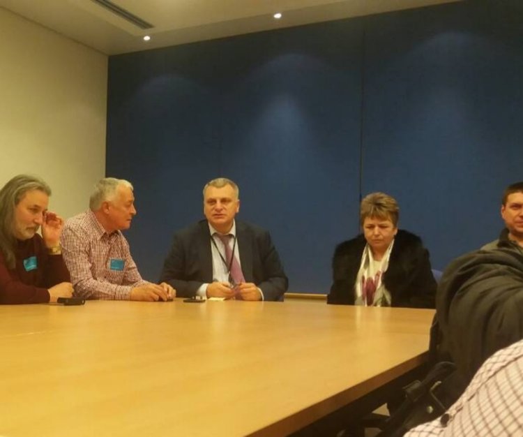 Назми Мюмюн води млади социалисти в Европейския парламент