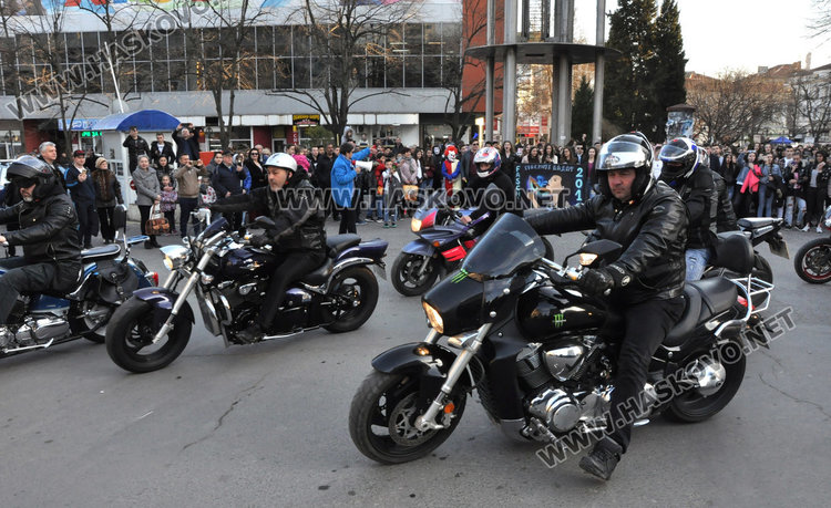 Коронованите особи Наталия и Христо поведоха 48-ия Фашинг