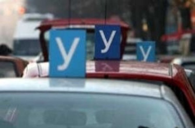 Автомобилни инструктори излязоха на протест в Кърджали