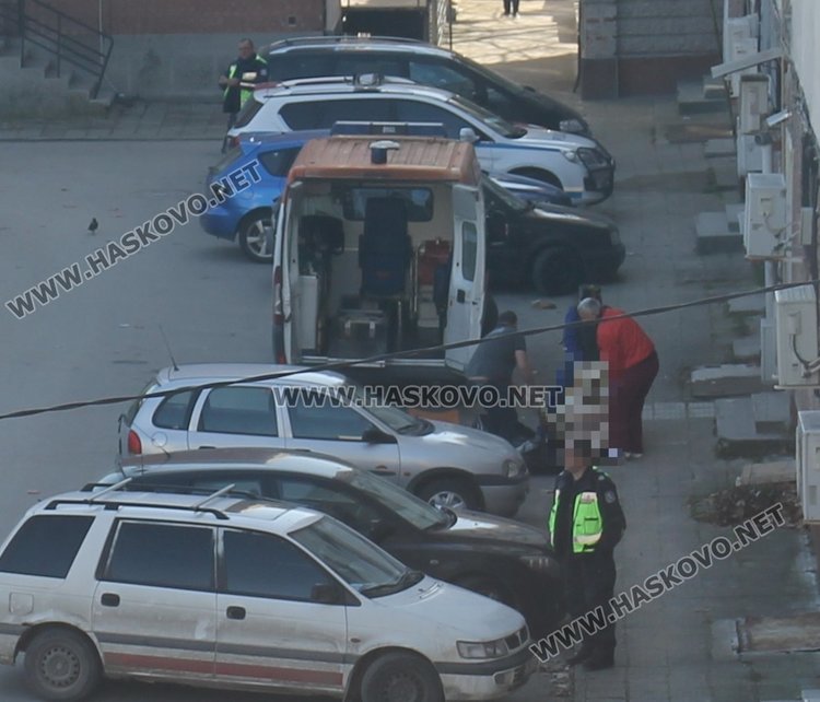 Изнесоха труп на жена от блок на бул. Димитър Благоев