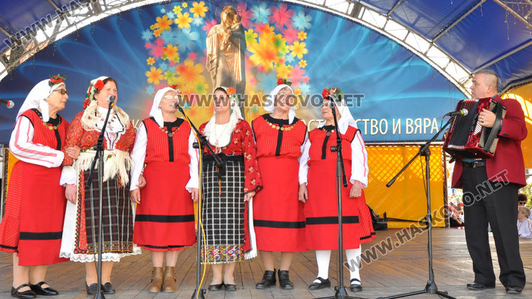 Голям концерт огласи площад „Свобода“ в Деня на самодееца