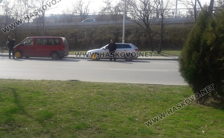 Скоби за автомобилите, спрели "за малко"