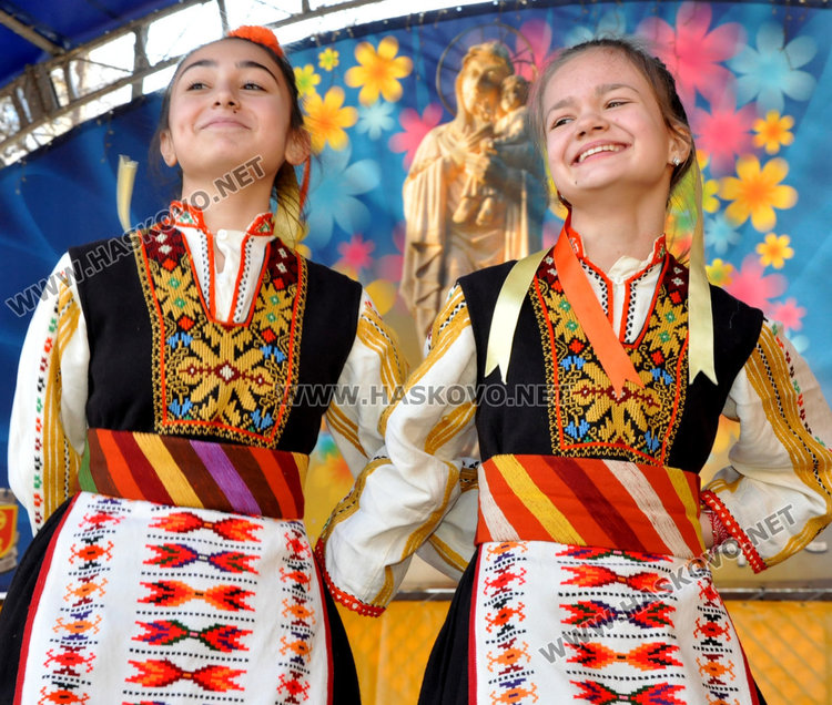 Голям концерт огласи площад „Свобода“ в Деня на самодееца
