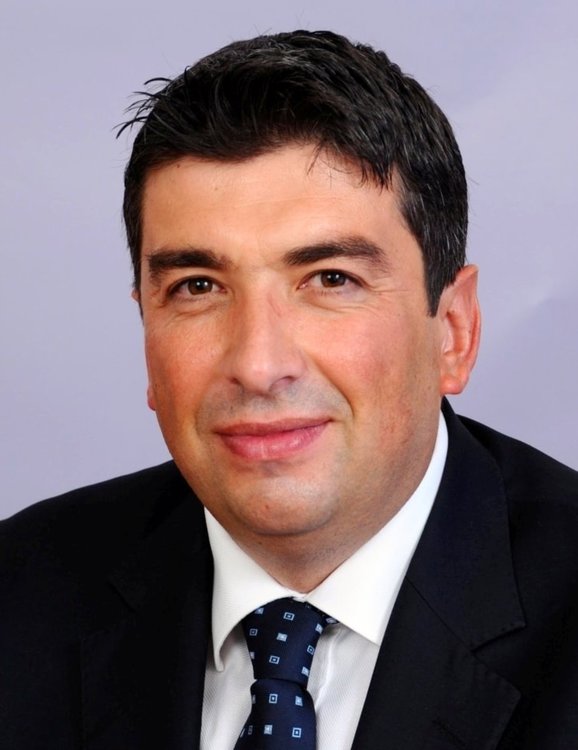 Недялко Славов: Нека потърсим в себе си българския дух на единение! Честит празник!