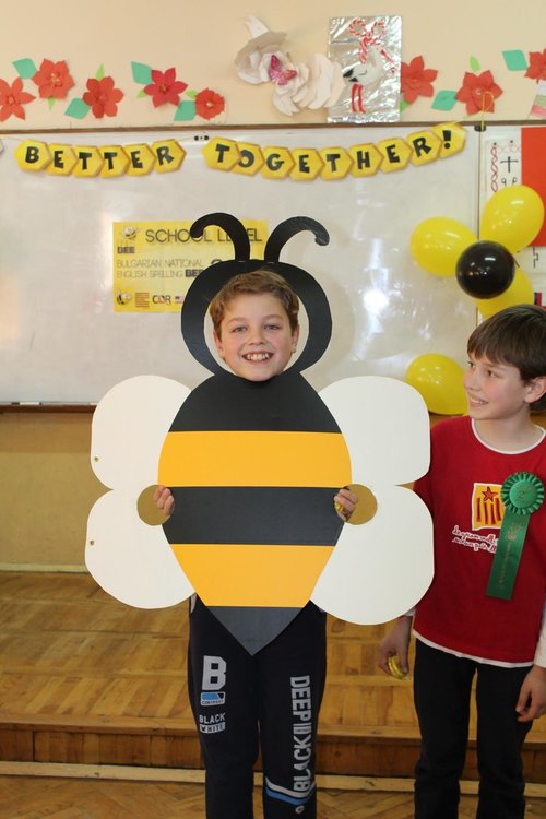 Двама братя представят ОУ "Пенчо Славейков" в регионалния кръг на "Spelling Bee" 