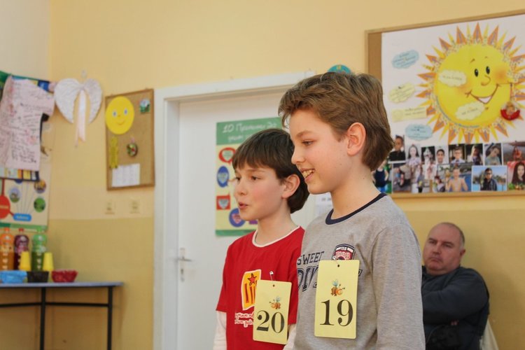 Двама братя представят ОУ "Пенчо Славейков" в регионалния кръг на "Spelling Bee" 