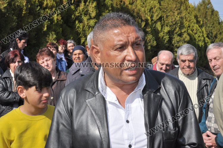 Отрязали парите за асфалт на 13 хасковски села, протест в Стамболийски