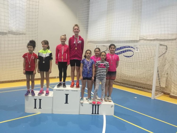 Сребро и бронз за „Атлетите“ в Словения, много злато на „Млади таланти“