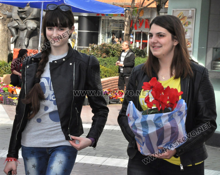 Цвете в саксия предпочитано за 8 март