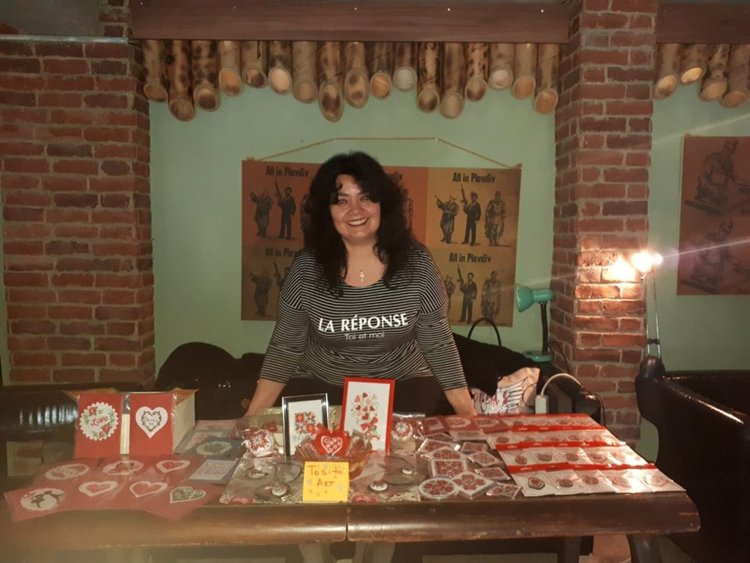 Красота, създадена с игла, ни предлага Тоска Славова