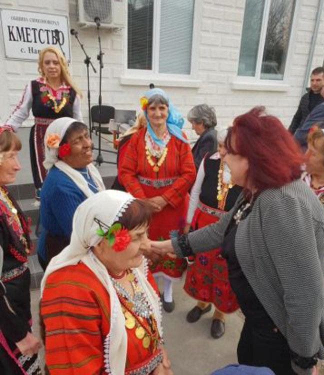 Откриха ново кметство с читалище в Навъсен