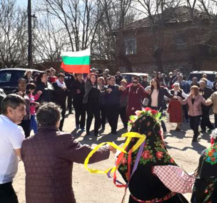 Откриха ново кметство с читалище в Навъсен