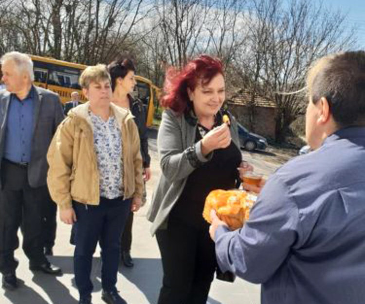 Откриха ново кметство с читалище в Навъсен