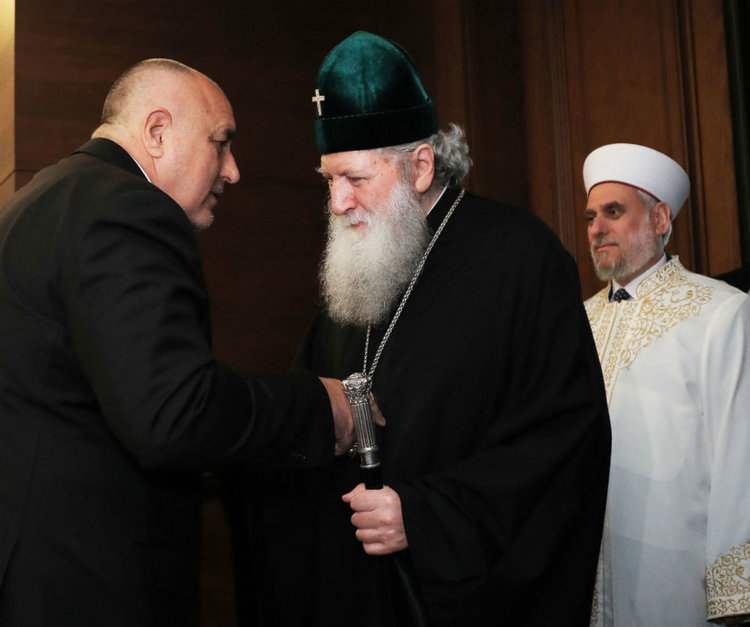 Премиерът Борисов се срещна с патриарх Неофит и главния мюфтия Мустафа Хаджи