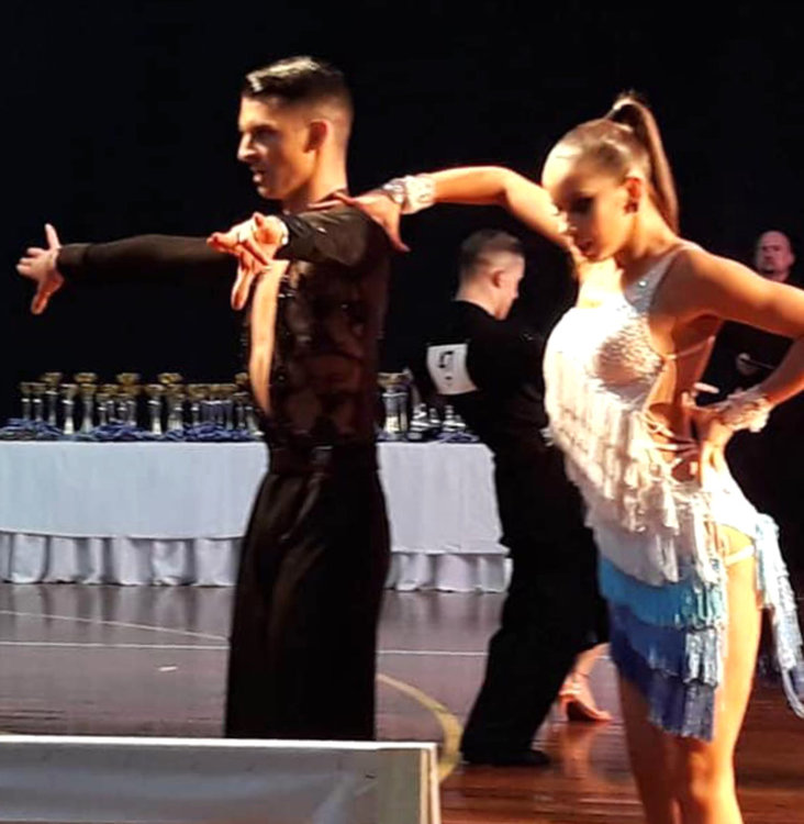 Новата танцова двойка Братан и Калина с първа съвместна титла