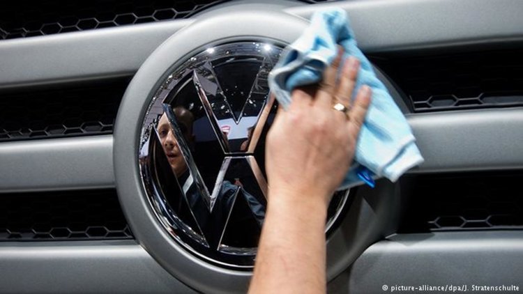 Фолксваген в България: още една сериозна спънка