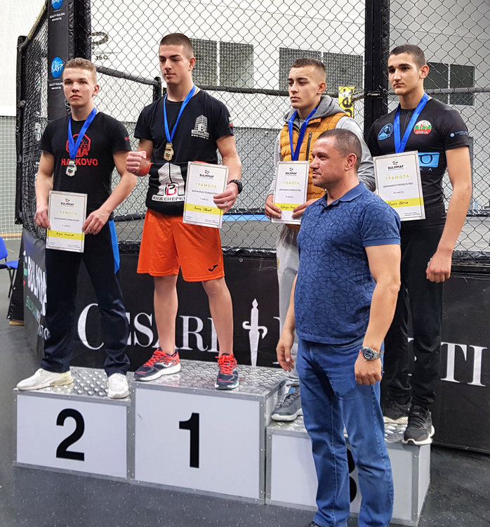 6 медала за хасковските ММА бойци, готвят се за Балканското първенство