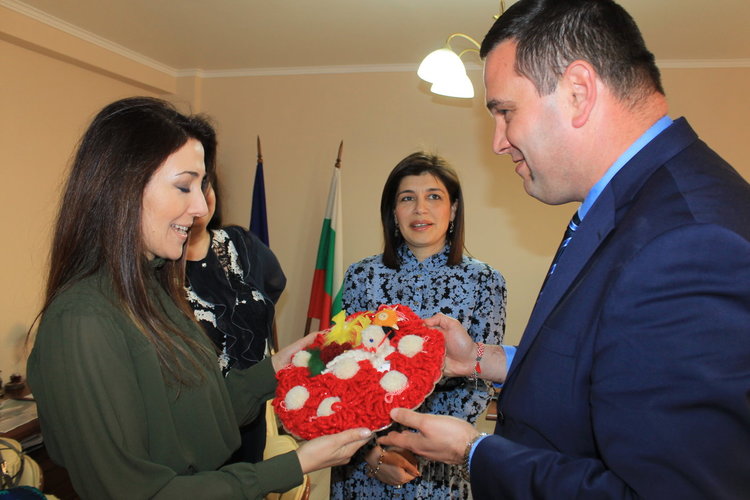 Посланикът на Азербайджан гостува на Никола Чанев