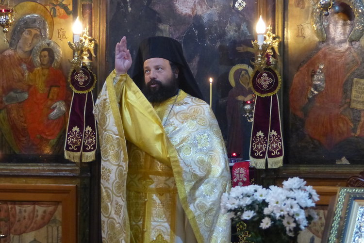 На Тодорова събота и на Неделя Православна архимандрит Висарион ще служи в Смолян