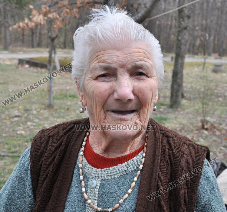 Кана Петрова