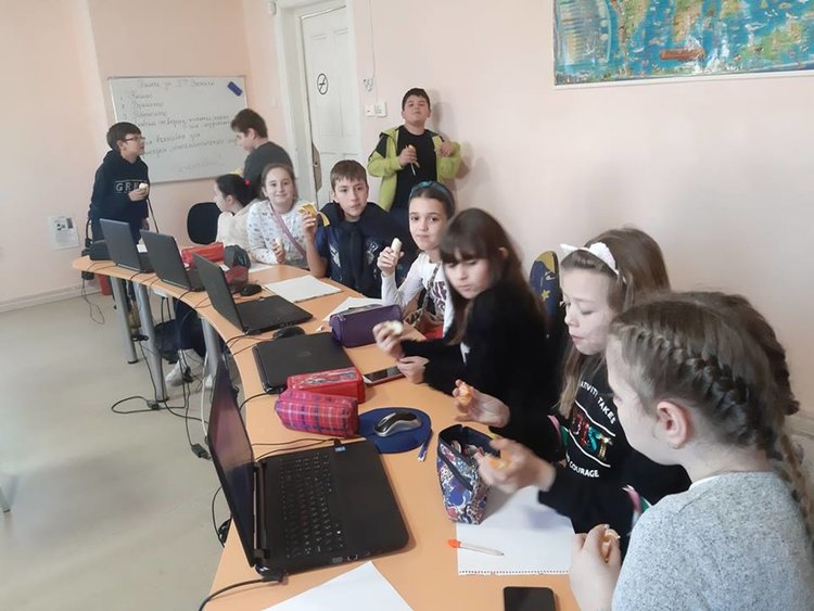 Тереза Маринова ще проведе час по физическа активност в НУ „Христо Ботев“