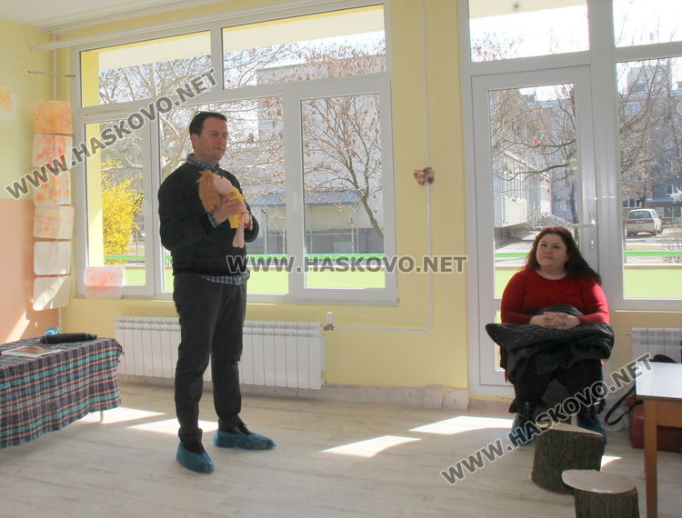 Що е то сугестопедия? Как да проговорим чужд език чрез нея, научиха димитровградчани