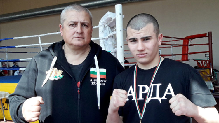 Умут Рашид от "Арда бокс" спечели първия си бронзов медал