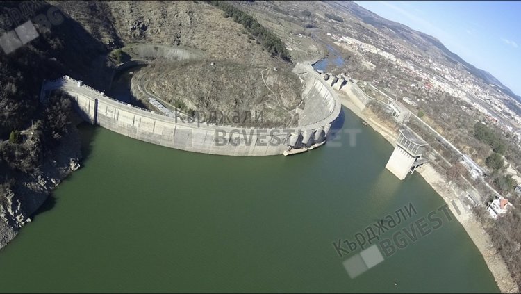  Нашествие на самолети над Кърджали, пилоти в защита на кърджалийското летище