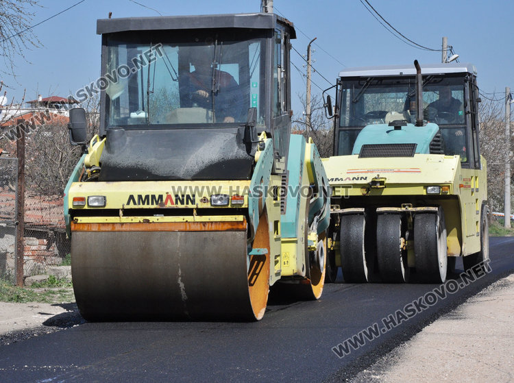 Асфалтът за Кърджалийска отиде на "Пещера", ремонтират още 3 булеварда