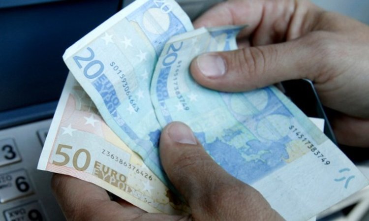 Димитровградчанин се опита да пробута фалшиви пари в казино