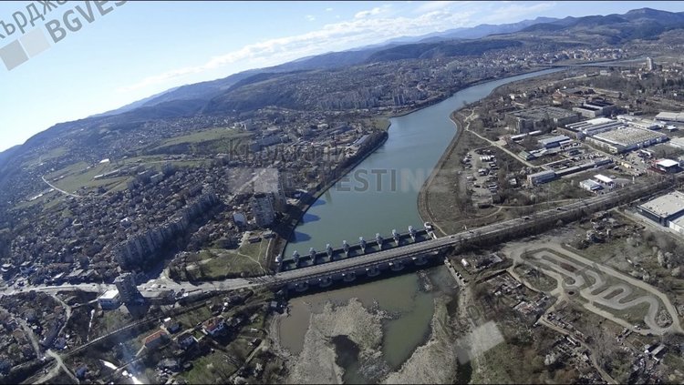  Нашествие на самолети над Кърджали, пилоти в защита на кърджалийското летище