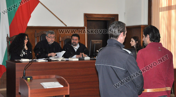 Екстрадират кюрд, търсен за тероризъм в Турция