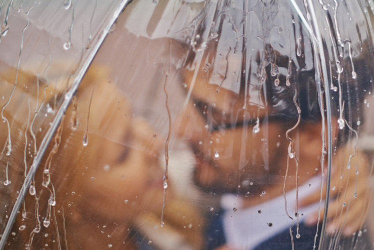 Облаци и дъжд във вторник