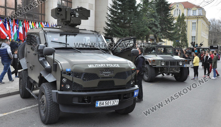 15 мераклии за военни в Хасково, приемат заявки до петък