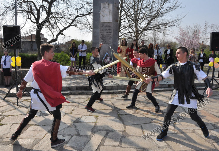 Царската гимназия с двоен празник – патрон на училището и откриване на обновена сграда