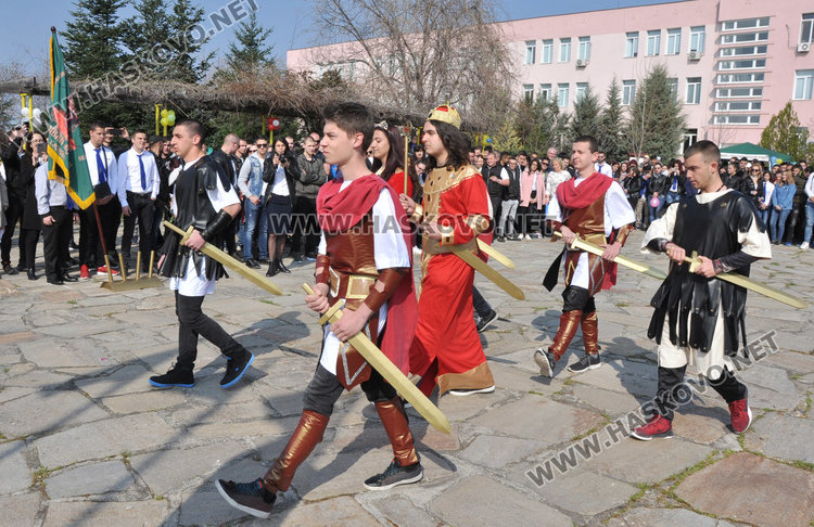 Царската гимназия с двоен празник – патрон на училището и откриване на обновена сграда