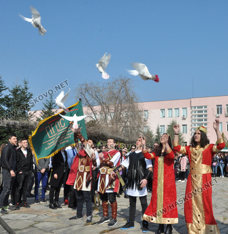 Царската гимназия с двоен празник – патрон на училището и откриване на обновена сграда