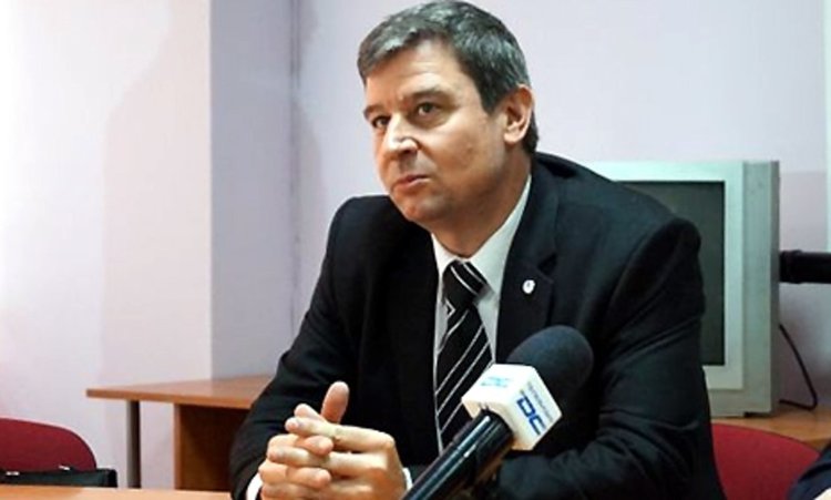 Юлиян Петров