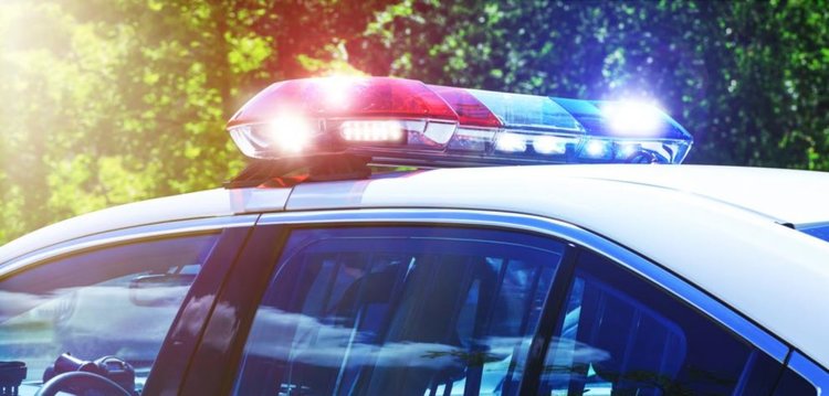 Самоделна бомбичка избухна до къща в Перник