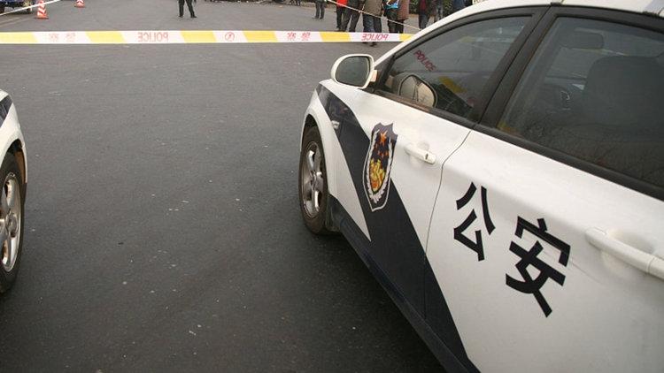 Кола се вряза в тълпа в Китай, 7 са загинали