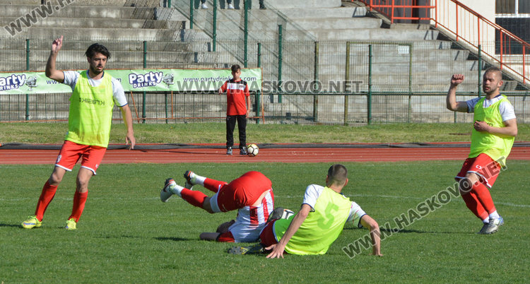 Хасково разби Асеновец с 4:1