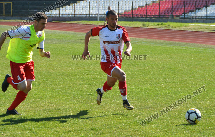 Хасково разби Асеновец с 4:1