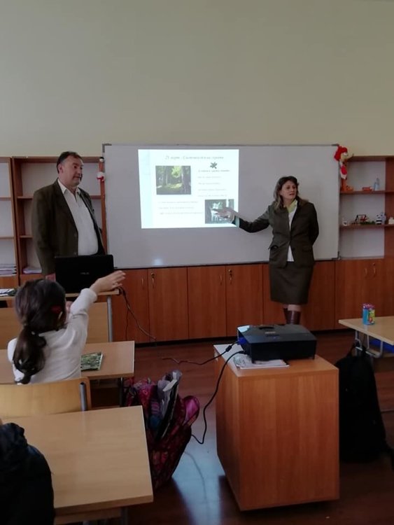 В СУ"Отец Паисий" отбелязват Световния ден на гората