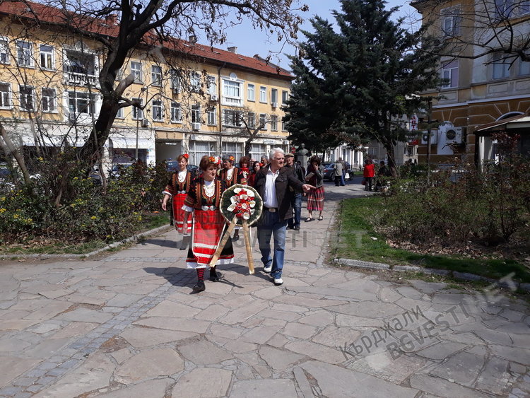 Честваме в Кърджали Денят на Тракия разделени