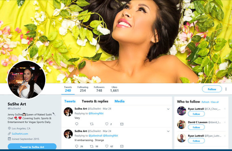 "Шок, болка и възмущение"! Кобрата целунал репортерка (видео)